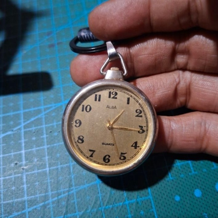 jam saku alba vintage