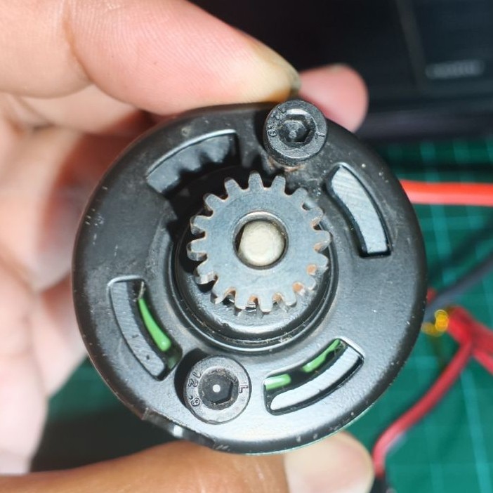 Motor Brushed 550 Pinion 16T Copotan Yikong YK4102 Pro