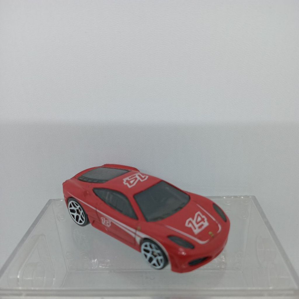 Hotwheels Ferrari F430 Chalenge
