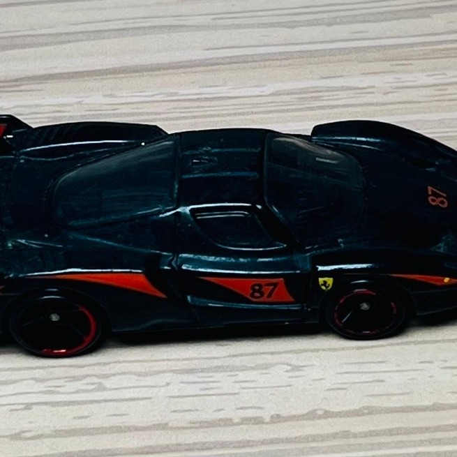 Hotwheels ferrari FXX mattel