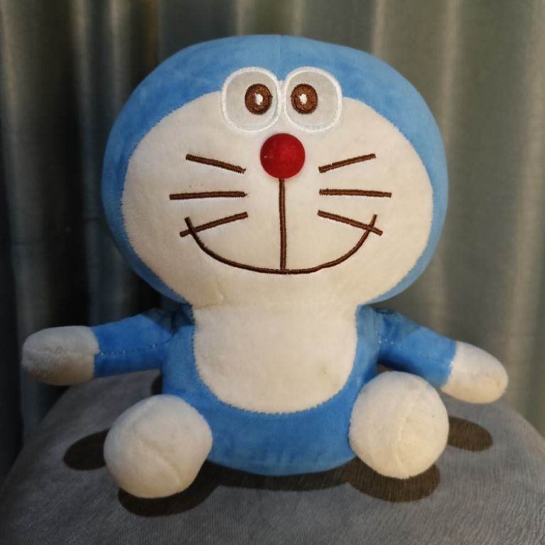 Boneka Doraemon Kecil Lucu