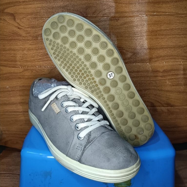 Sepatu Kulit ECCO SOFT size 37