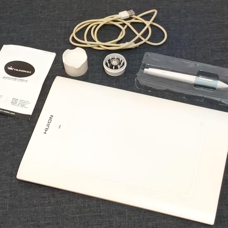 HUION 580 Tablet bekas/used