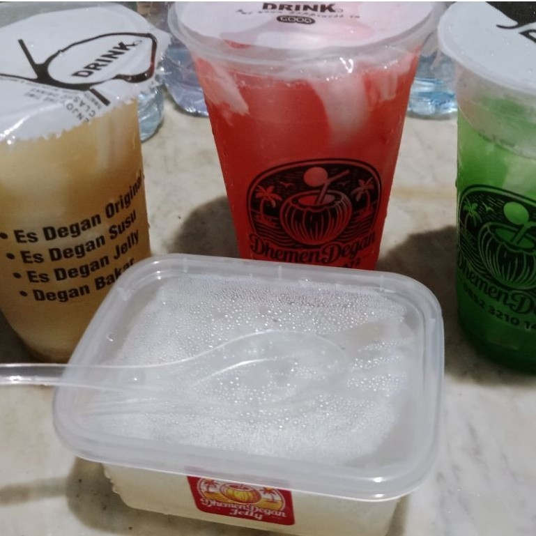 minuman dingin segar es degan es siwalan degan jelly