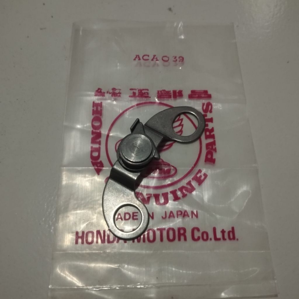 14150 gn5 911 910 AHM Astra Honda motor hgp genuine parts plate comp stopper stoper Plat kupu kupu O