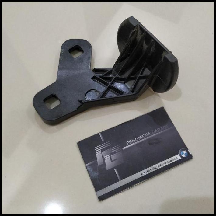 TERLARIS ORIGINAL BMW E38 BRACKET BEMPER DEPAN KIRI