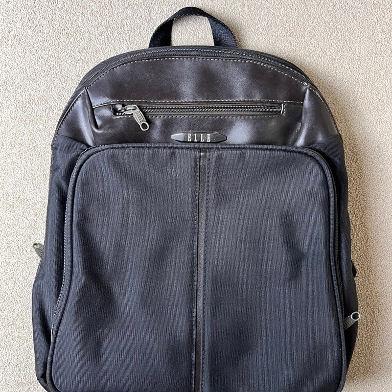Tas backpack Elle - tas laptop wanita (ORI Second/preloved)