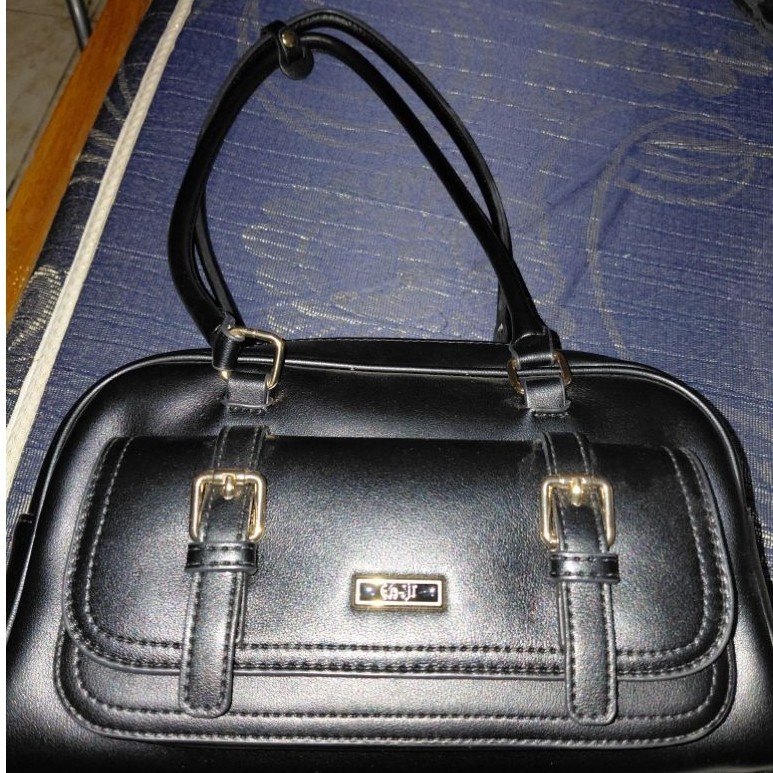 Tas En-ji Wujin Soulder bag