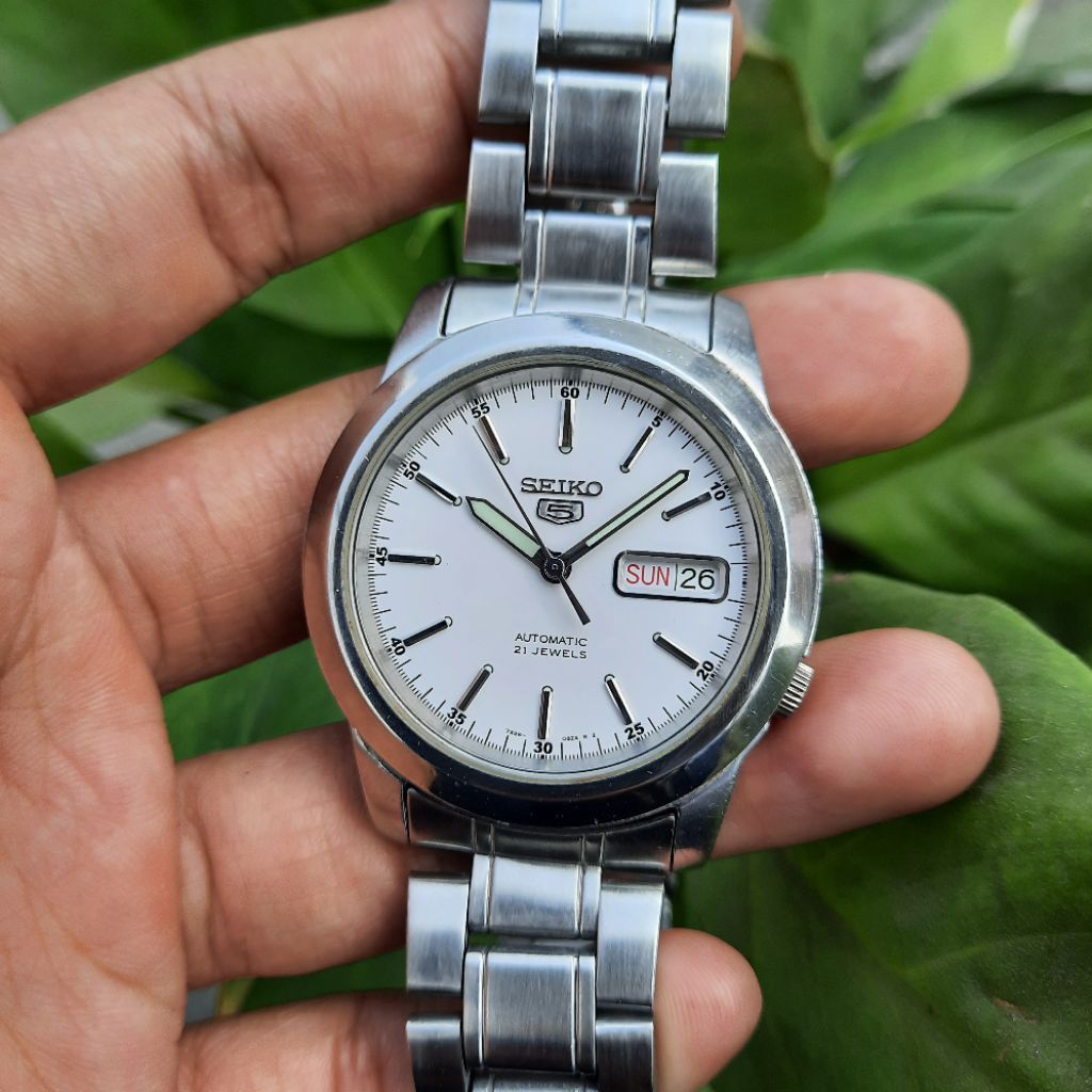 Seiko 5 Automatic SNKE49K1 White Putih SNKE49 7S26-02W0