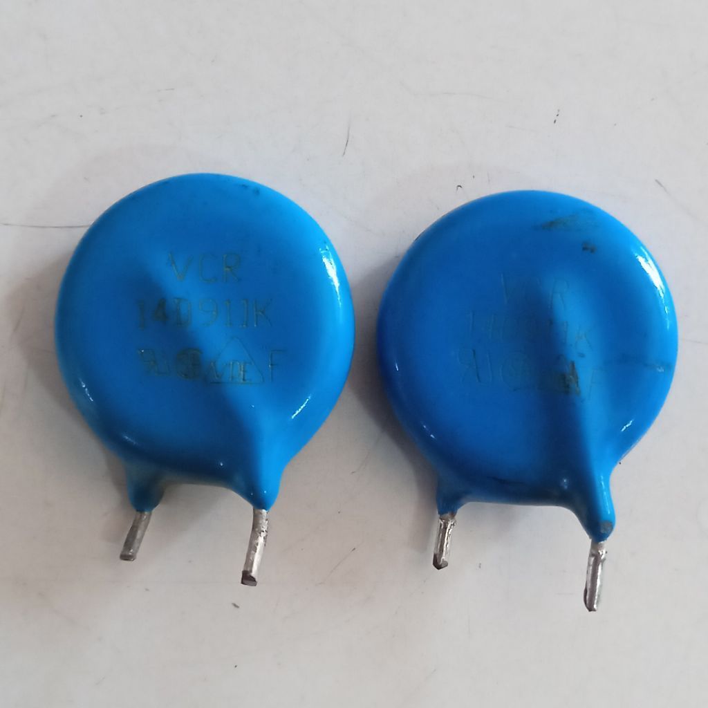 VARISTOR 14D911K Cabutan Diameter 1.5cm Tebal 5 mm Harga 1 Pcs