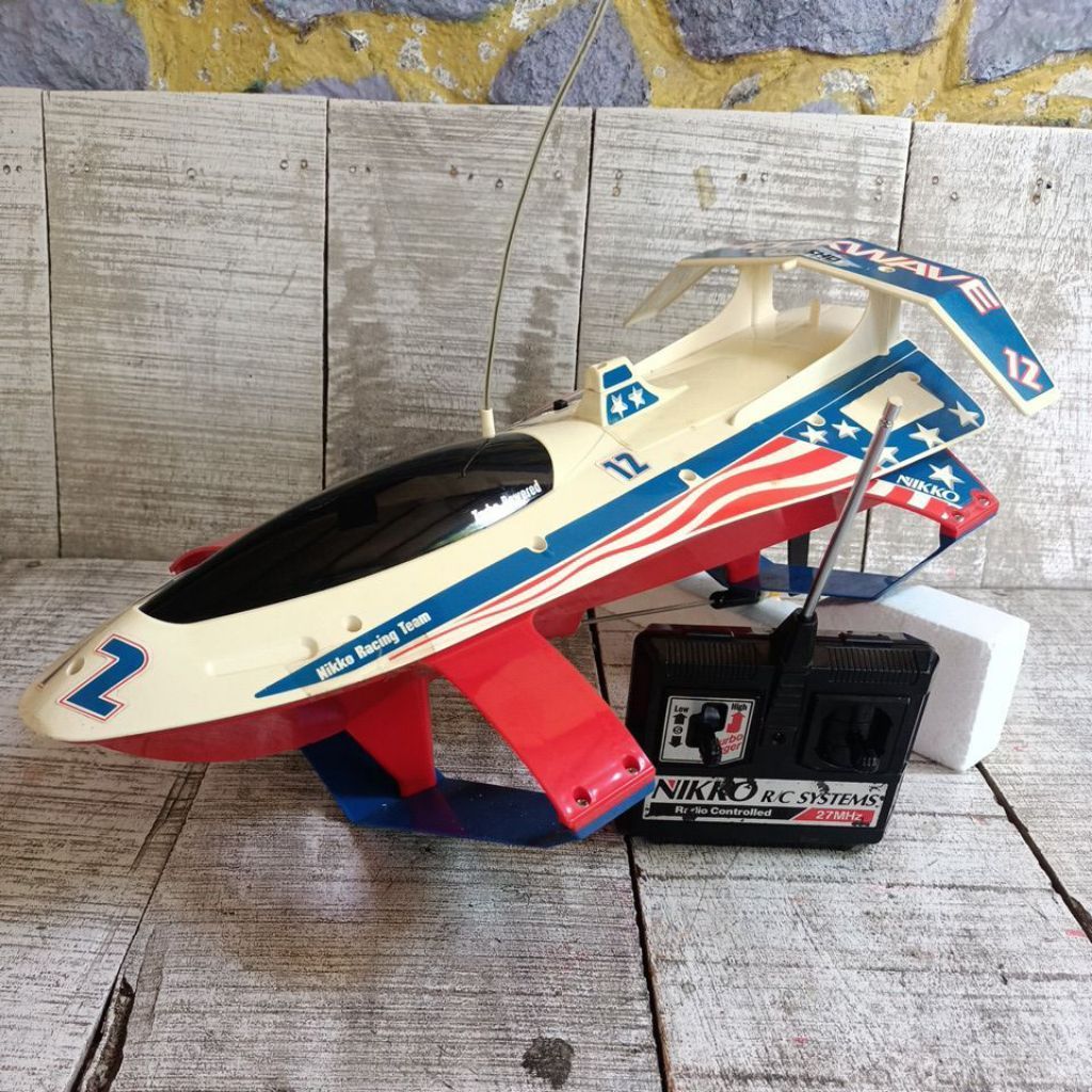 RC NIKKO SHOCKWAVE 1/30 SCALE