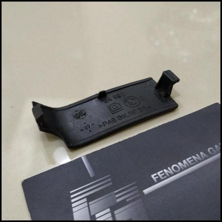 DISKON ORIGINAL BMW E38 TUTUP BAUT SPION TENGAH 34990 