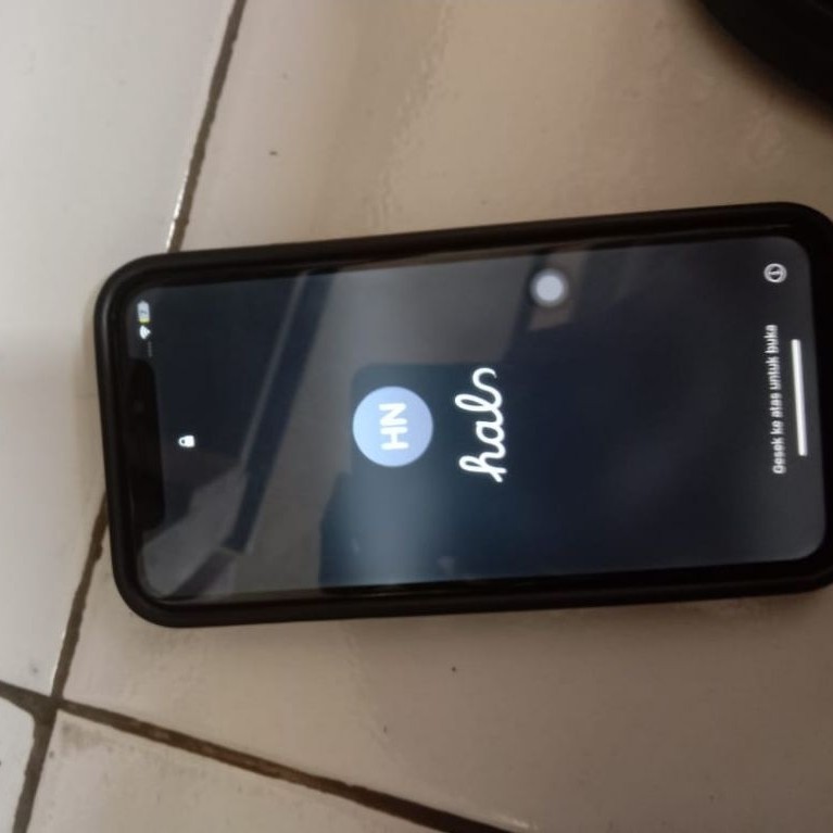 iphone xs lock icloud
