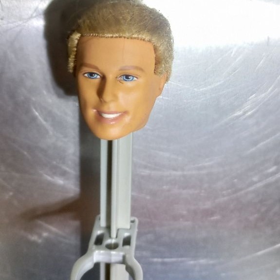 sale kepal ken mattel
