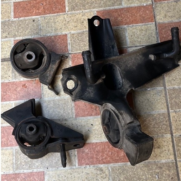 Engine Mounting Soluna Copotan