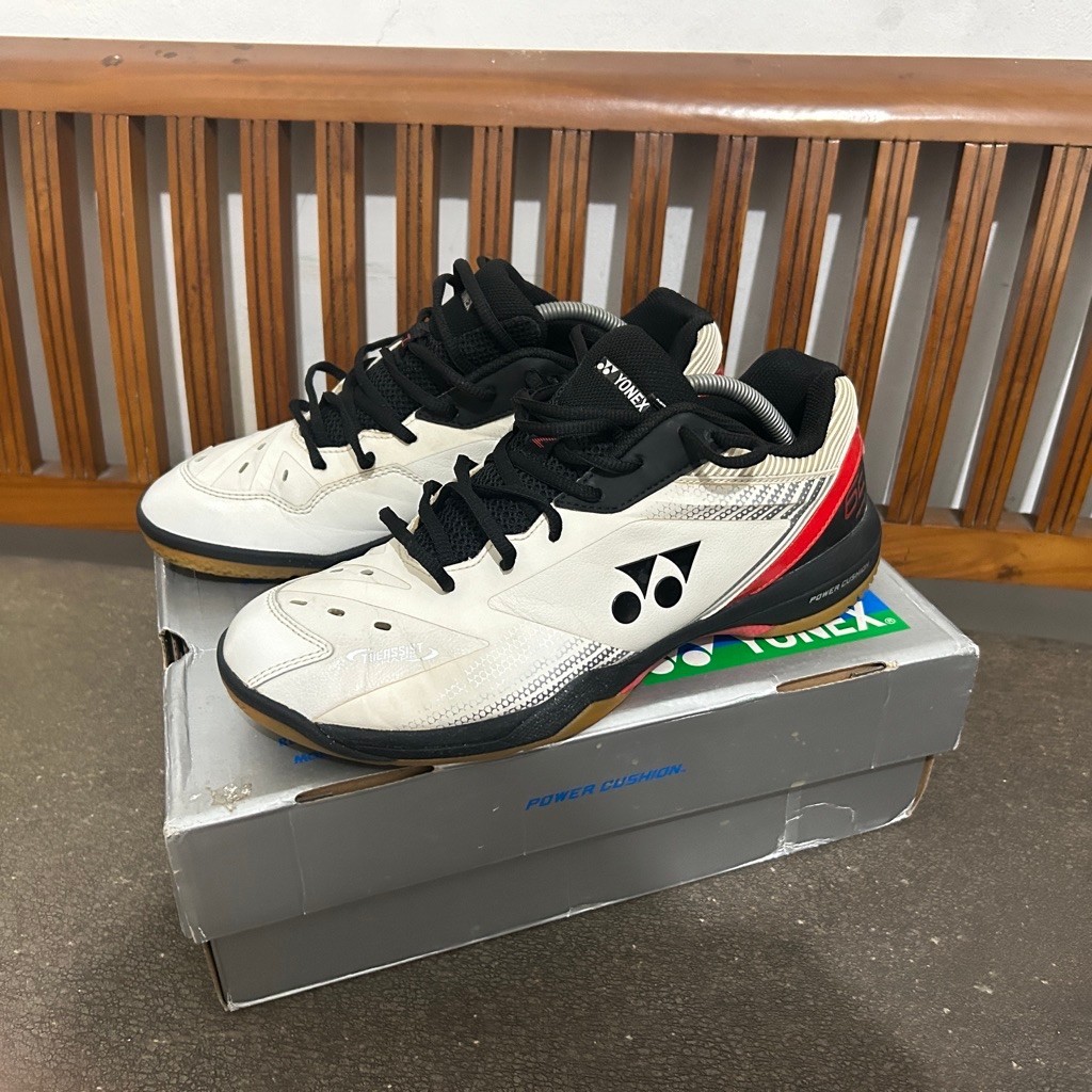 Sepatu Yonex Shb 65 Z3 (100% Original)Second/seken
