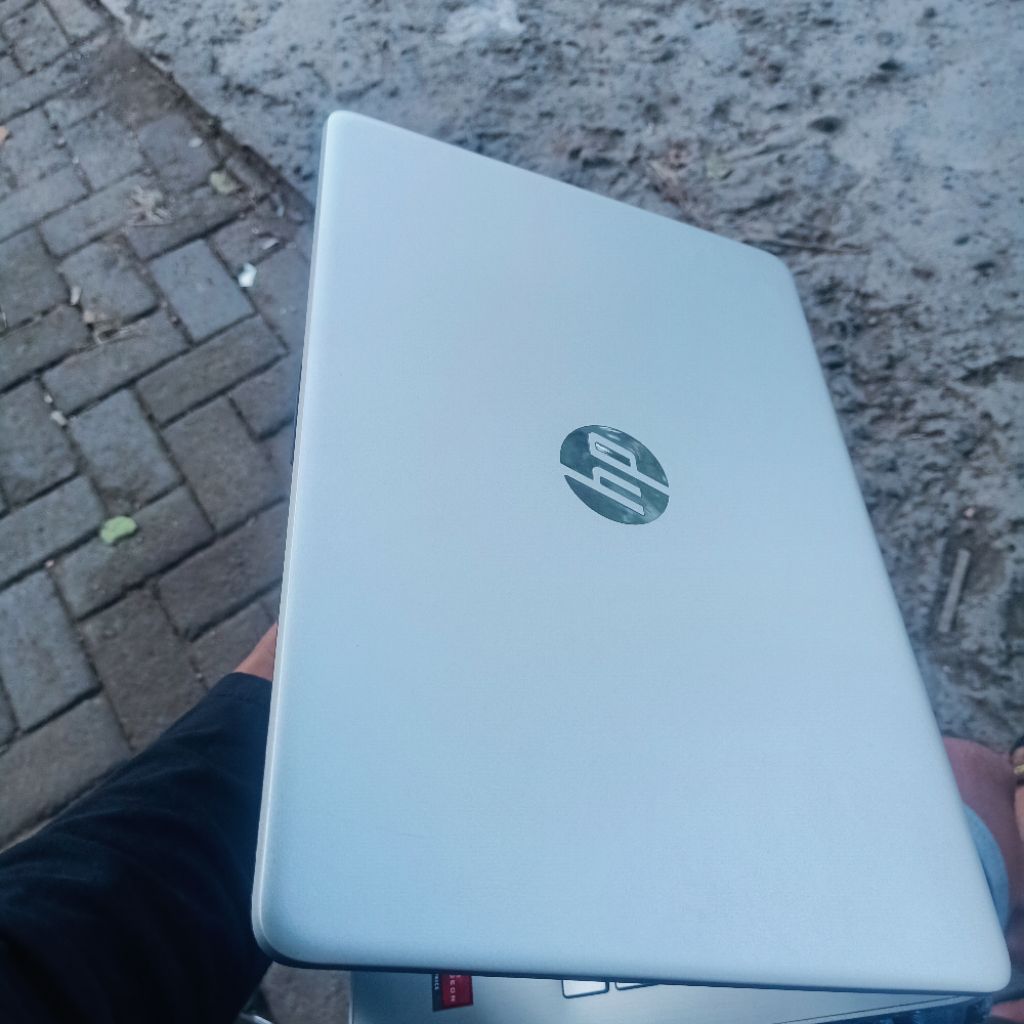 laptop hp AMD athlon