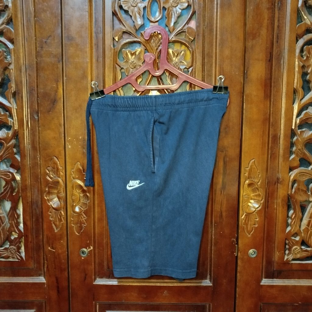 CELANA PENDEK 3/4 PONGGOL BOLA FUTSAL RUNNING LARI SPORT OLAHRAGA NIKE SIZE M SECOND