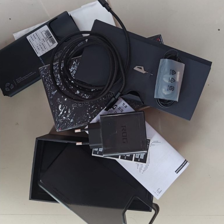 Rog 9 FE 12/256 second garansi aktif