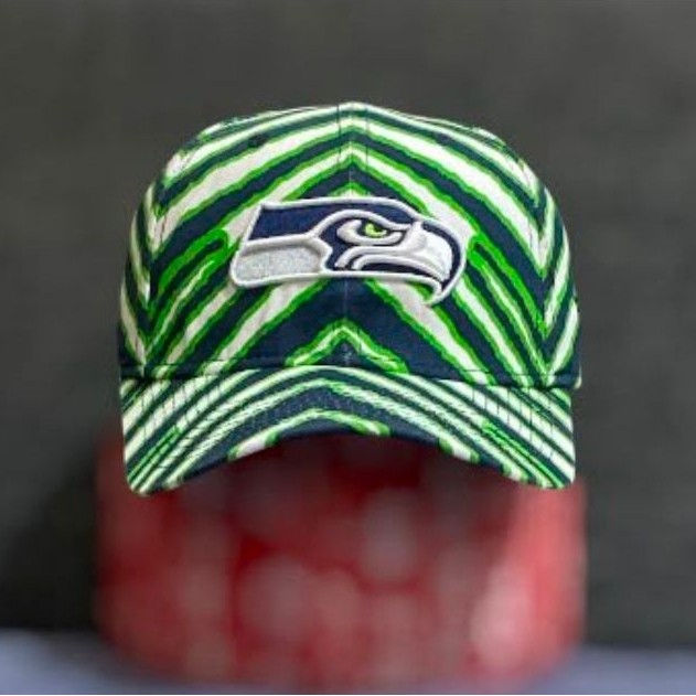 [RARE] Topi New Era 9FORTY NFL x Zubaz Seattle Seahawks Original Second