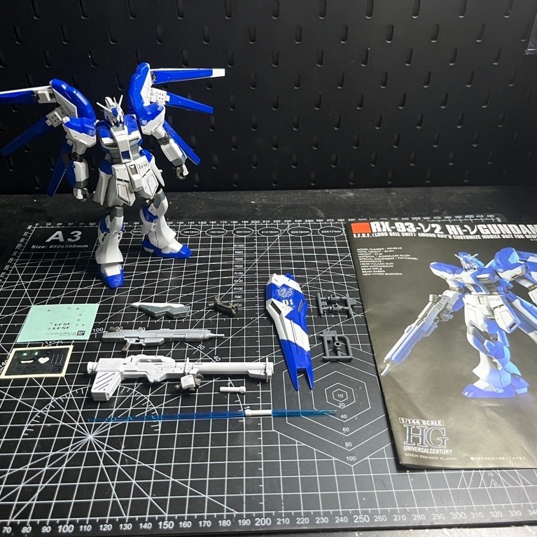 BANDAI HG Hi-Nu Gundam Repaint Second