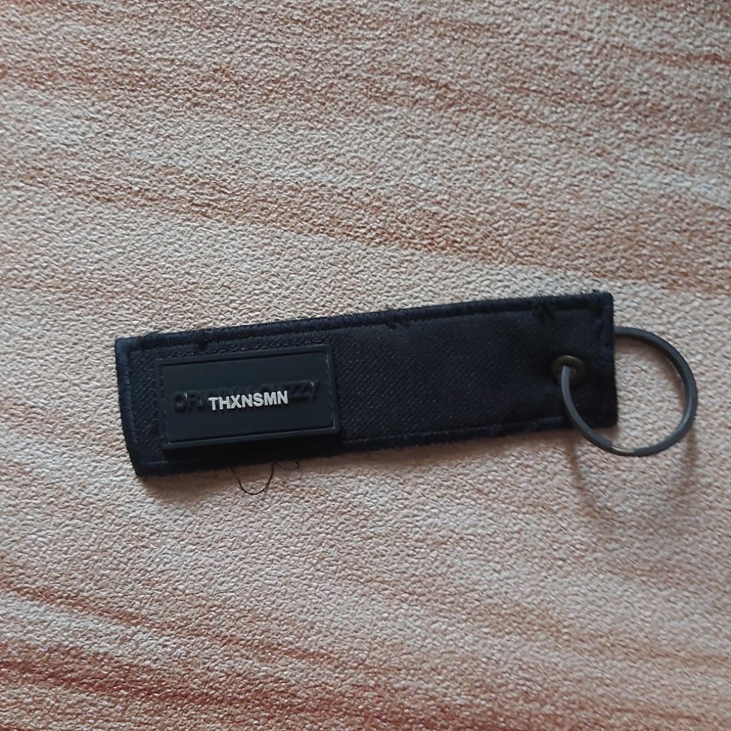 Preloved Gantungan Kunci Keychan Thanksinsomnia x Original Quzzy