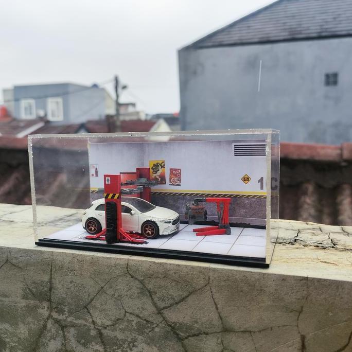 MINI DIORAMA 1 / 64 - DIECAST 64 - DIORAMA + AKRILIK - DIORAMA ACRYLIC DIECAST - DIORAMA BENGKEL - M