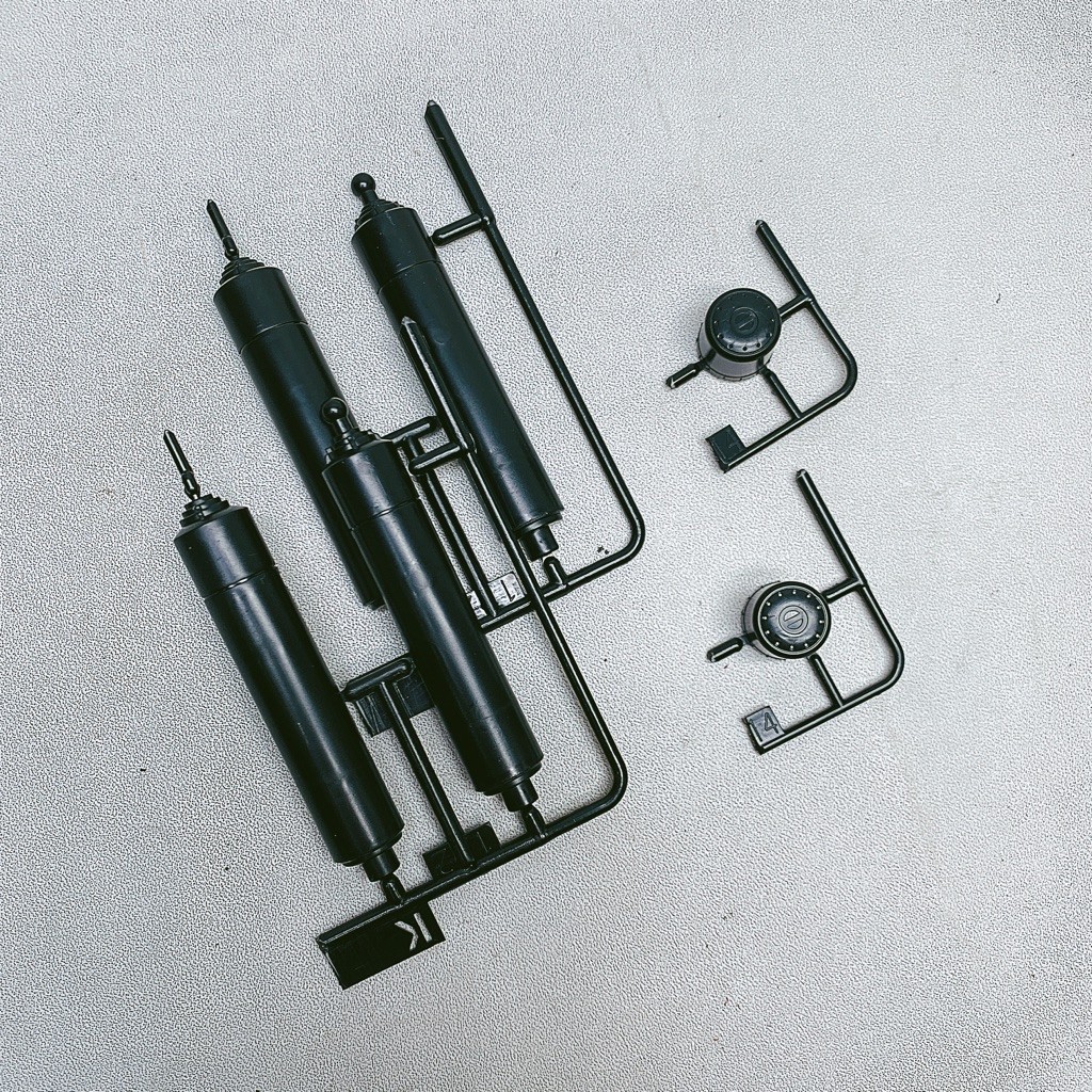Bandai RG Gundam Sazabi Part Propellant Tank