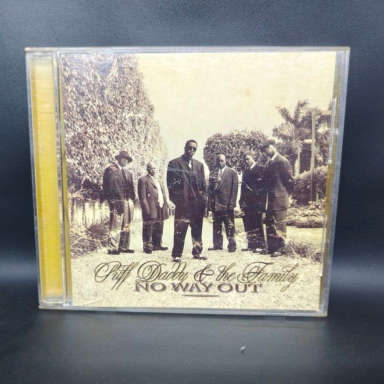 CD ORIGINAL . PUFF DADDY AND THE FAMILY . 1997 . NO WAY OUT