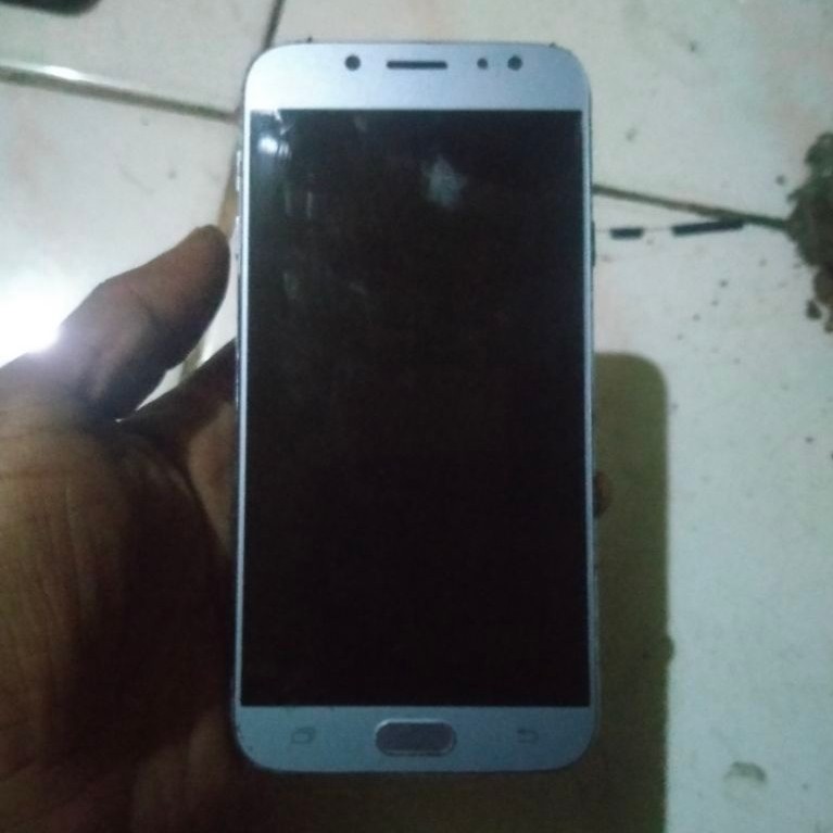 HANDPHONE SAMSUNG j7 pro bekas dan sparepart pesanan