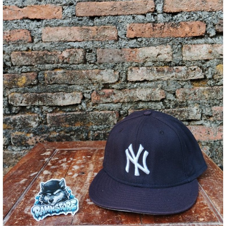 topi new era 7 1/8 x mlb ny yankees