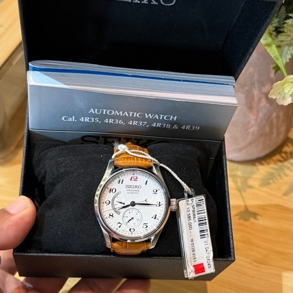 seiko presage spb059j1 sarw025 white dial karesansui second