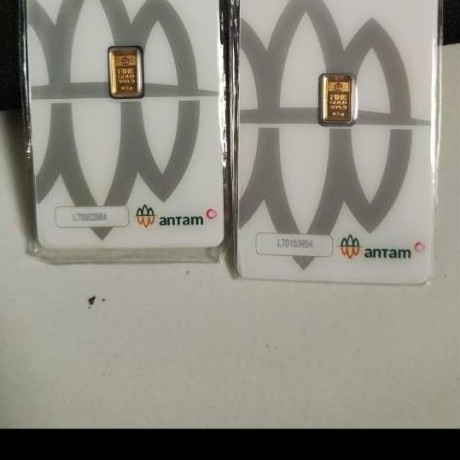 logam mulia emas Antam & UBS 0,5 gr 0,5gram model baru barcode tembus certieye