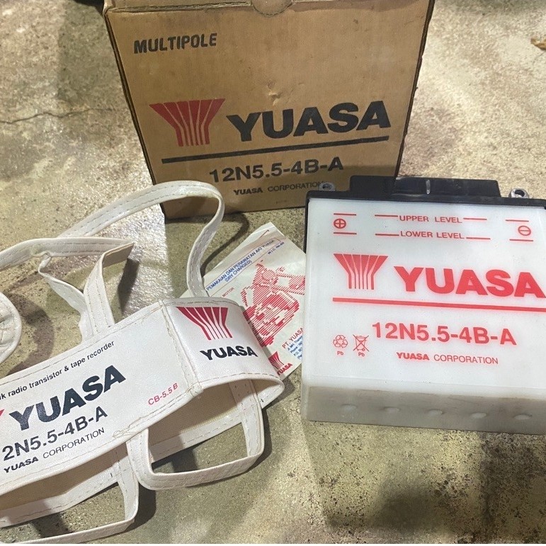 Aki Basah Baterai Tape YUASA Original 12N5.5-4B-A