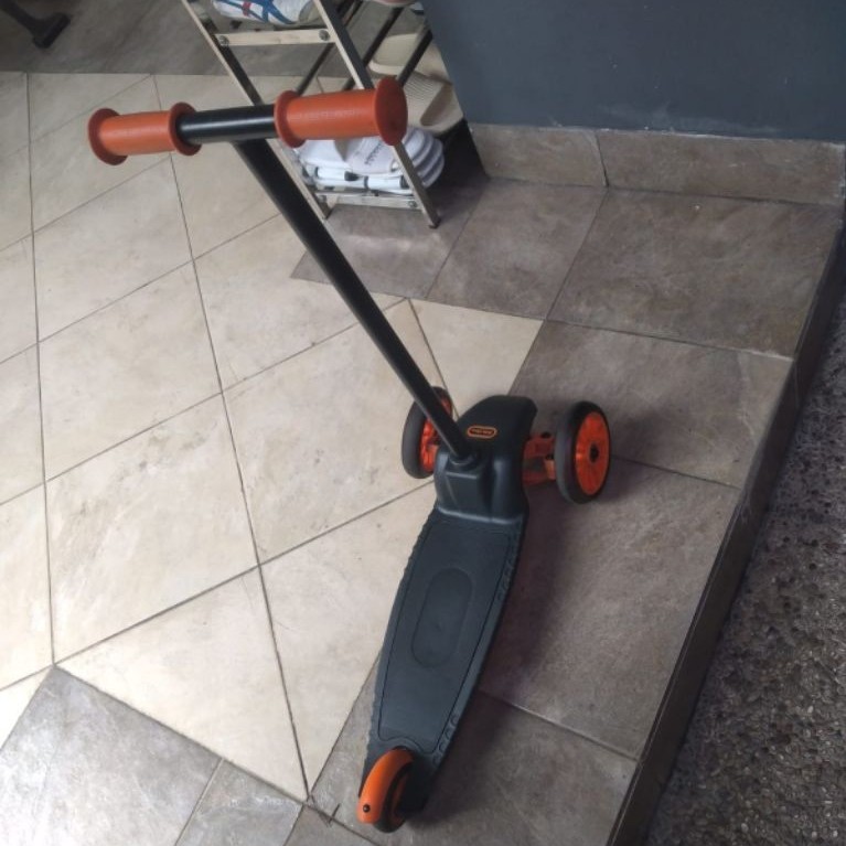 PRELOVED Littletikes Scooter