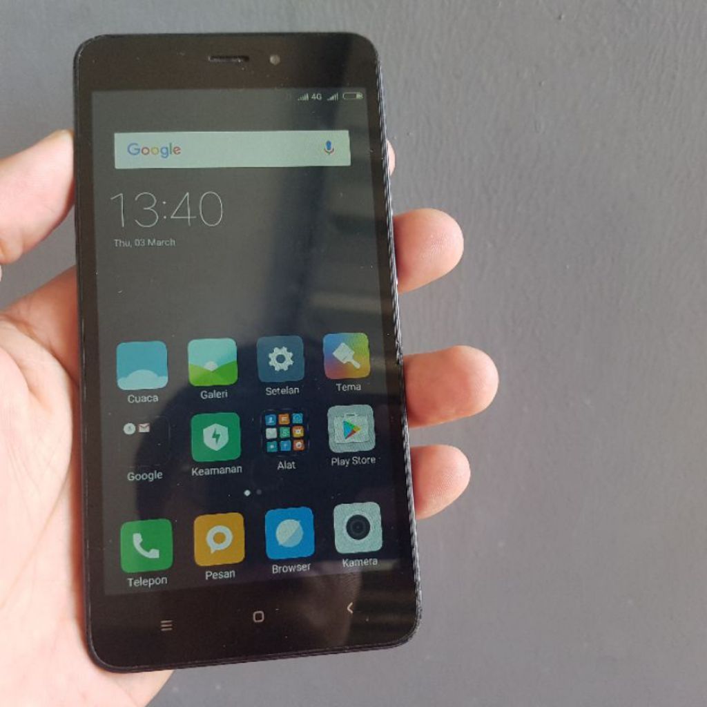 Xiaomi Redmi 4A RAM 2/16 second normal hp android murah berkualitas