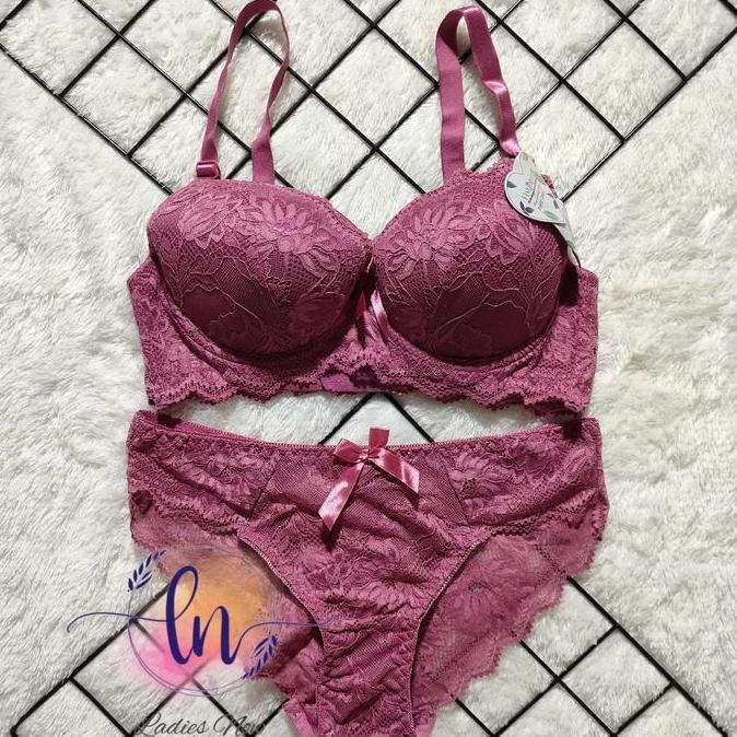 King Store ID - Bh Dan Cd Satu Set Premium Busa Tebal Setelan Bra Wanita Motif Renda