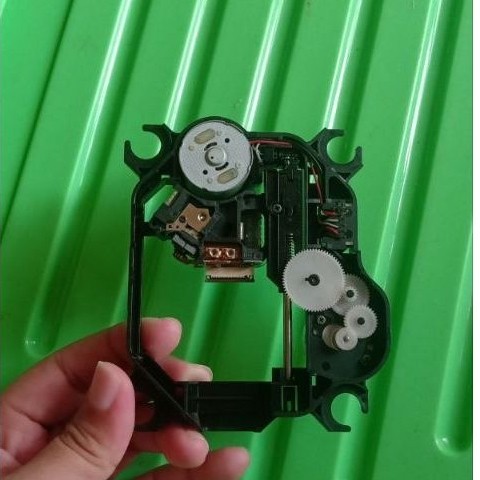 OPTIK DVD VCD CD PLAYER KHM-313AAA NORMAL