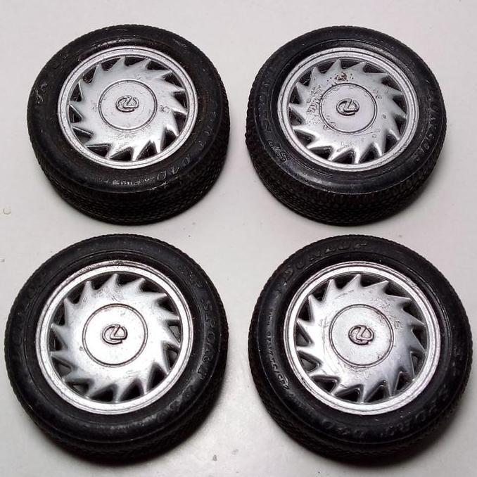 1:18 VELG DAN BAN KARET LEXUS LS400 ROAD TOUGH ROAD SIGNATURE YATMING RODA DIECAST CAR MOBIL SKALA 1