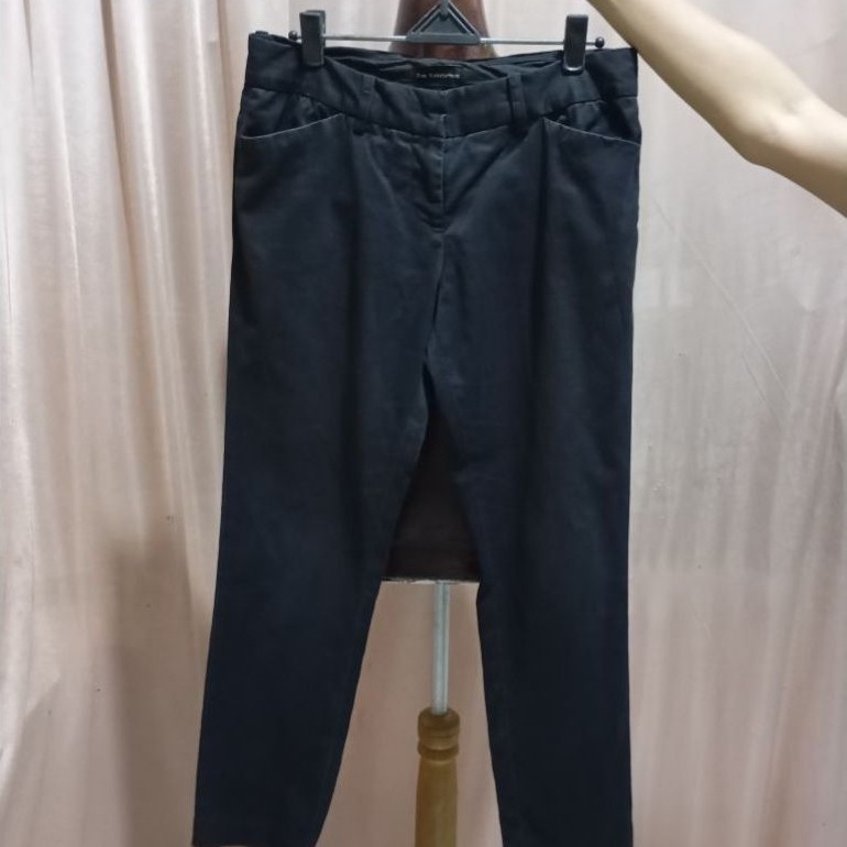 preloved celana kerja/celana bahan wanita baggy THE EXECUTIVE 30K