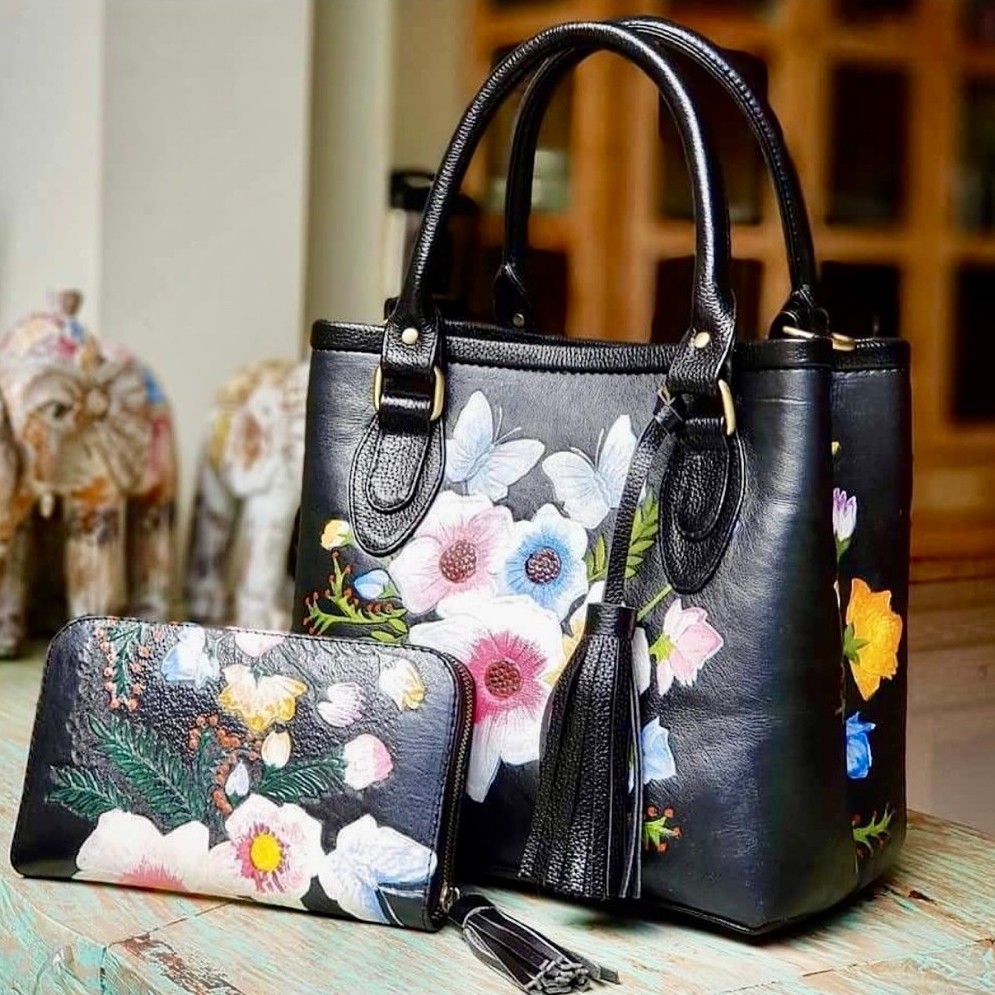 Webe bags carving Kulit sapi asli