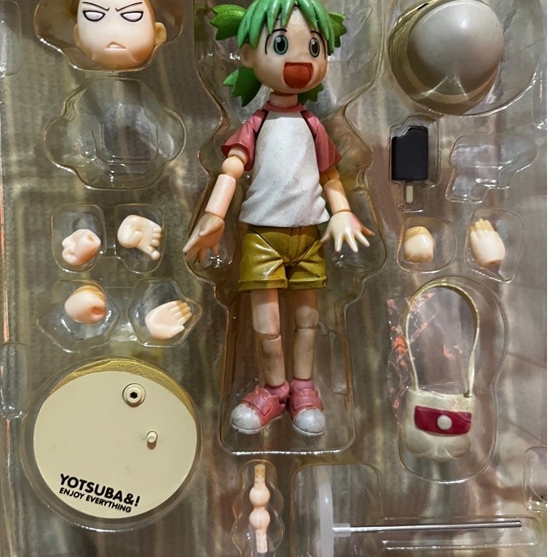 action figure revoltech yotsuba &