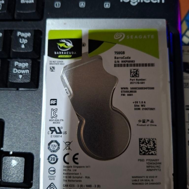 HARDDISK LAPTOP 750GB SEAGATE SLIM BEKAS NORMAL 100 PERSEN