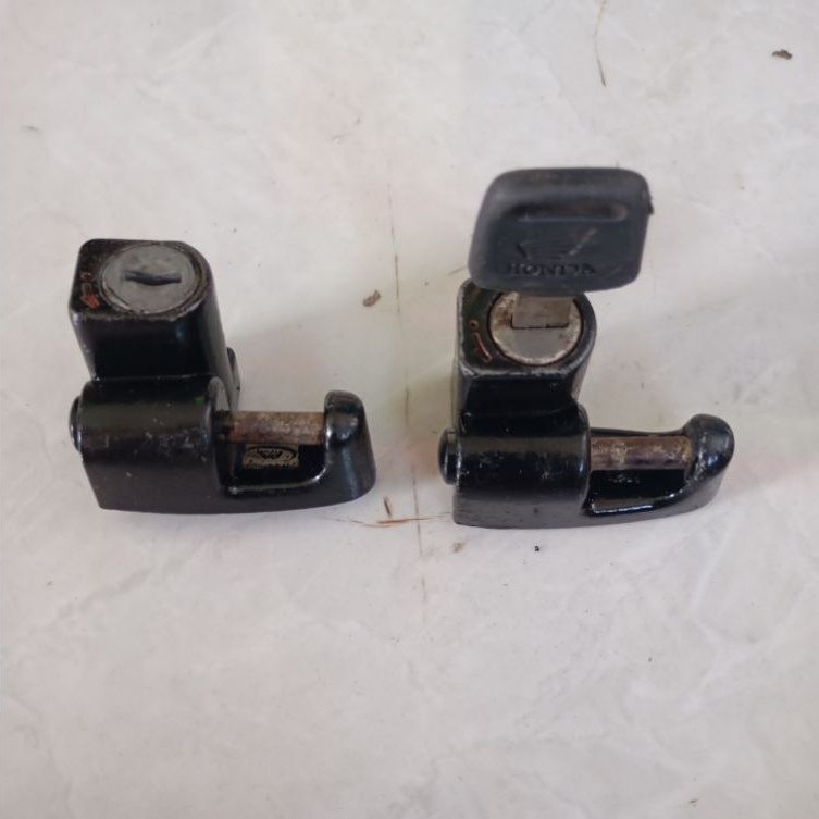 kunci helm helmet harder Honda GL Mex GL PRO , Megapro C50 C70 C90 C700 C800  S90 CB super cub