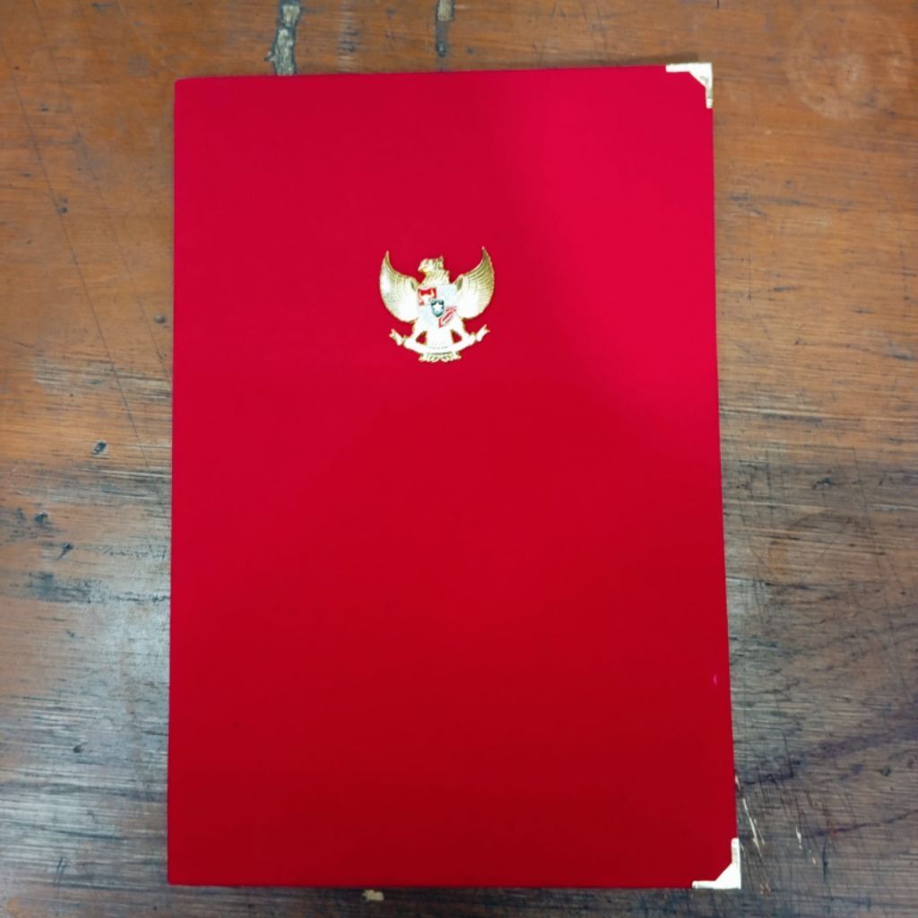 MAP BLUDRU KUNINGAN COR GARUDA WARNA MERAH UKURAN A4