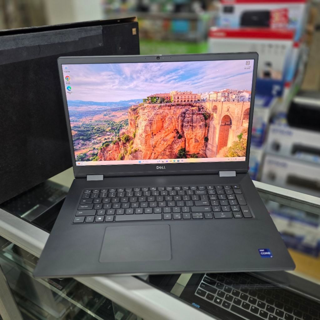 Dell 7770 Laptop