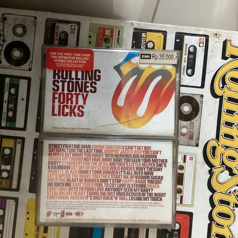 kaset pita rolling stone sepaket