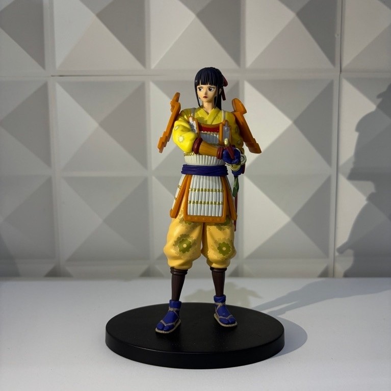figure dxf okiku / one piece