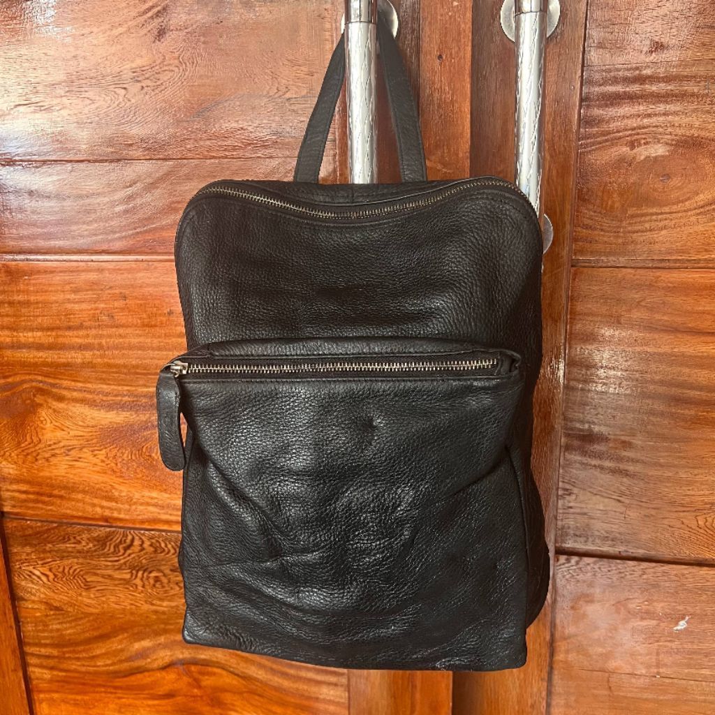Genuine Black Leather Backpack – Casual, Vintage, & Masculine