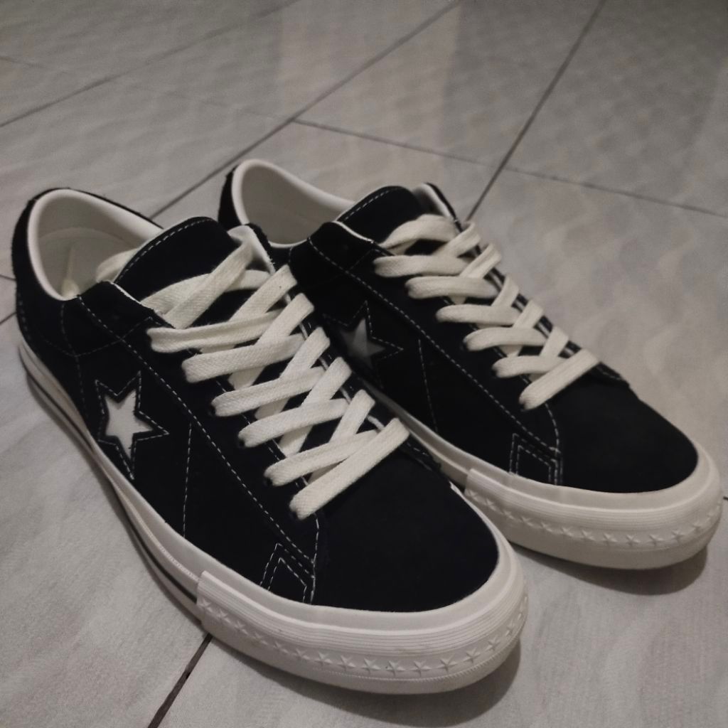converse one star 95 black white